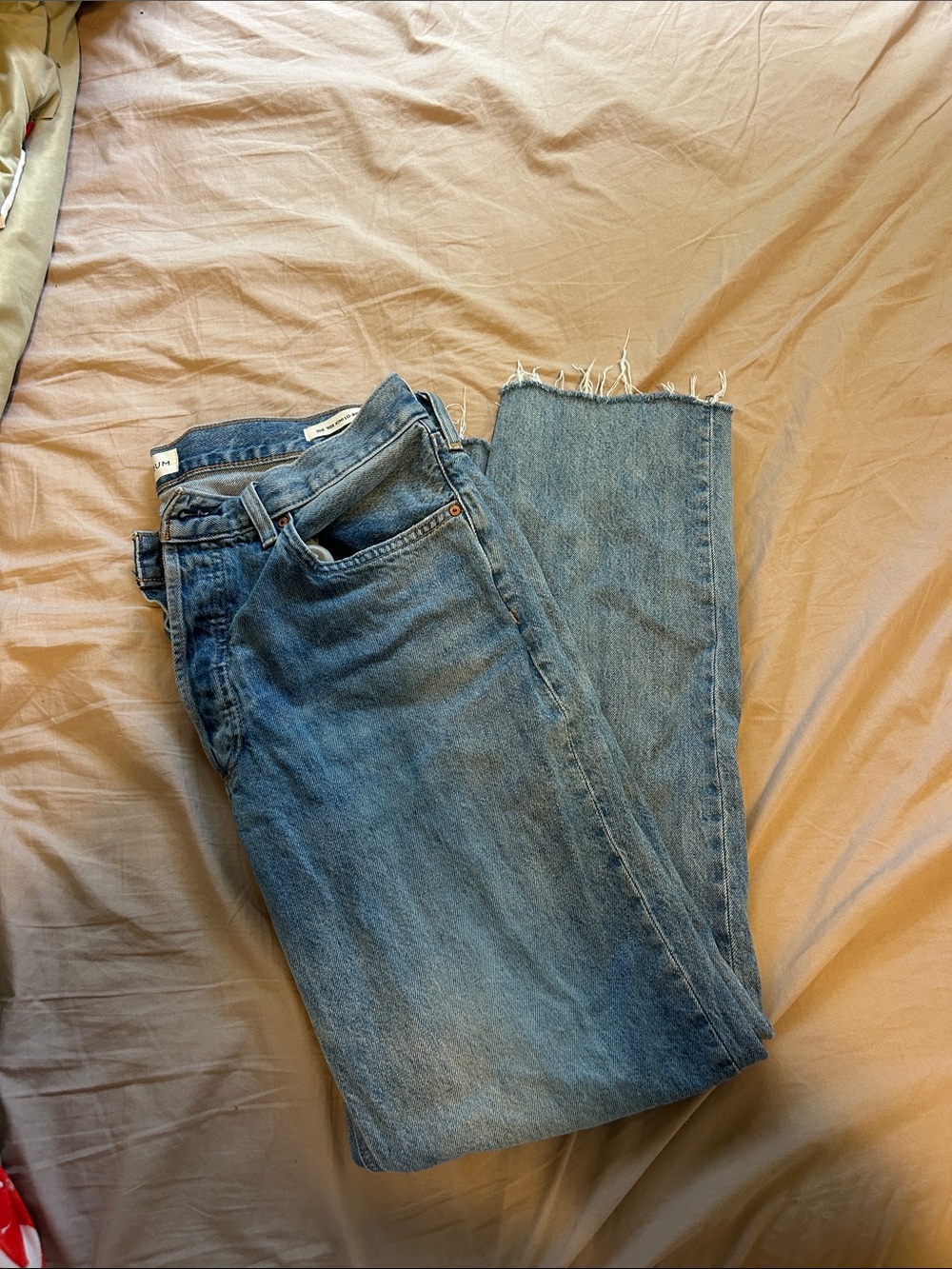 Denim forum the 90s joni low rise loose jean